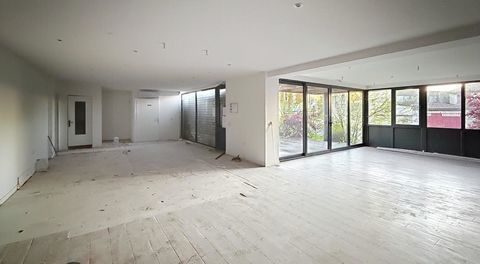 IMMEUBLE MIXTE / LOCAL COMMERCIAL + HABITATION � MARGAUX (33460) 549500 33460 Margaux cantenac