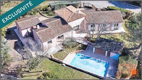   Villa de 140m� sur 1400m� de terrain avec piscine et pool-house Maison - 6 pi�ce(s) - 140 m�