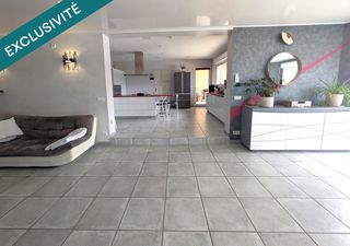  Maison � vendre 6 pi�ces 200 m�