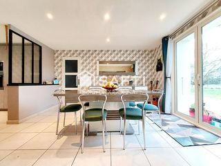  Maison � vendre 8 pi�ces 207 m�