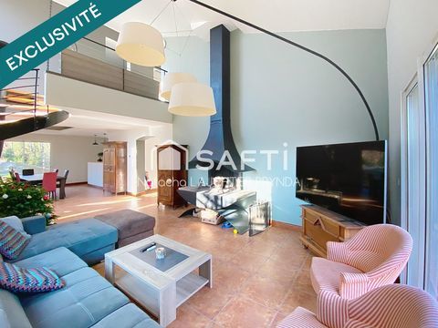   Maison d'architecte en pleine nature Maison - 6 pi�ce(s) - 181 m�