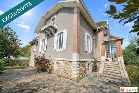   Maison de caract�re 240m2 - 5 chambres - potentiel logement ind�pendant Maison - 10 pi�ce(s) - 240 m�