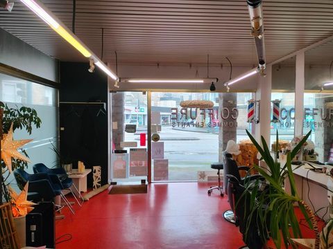 Local commercial 105500 29000 Quimper