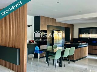  Maison � vendre 6 pi�ces 230 m�