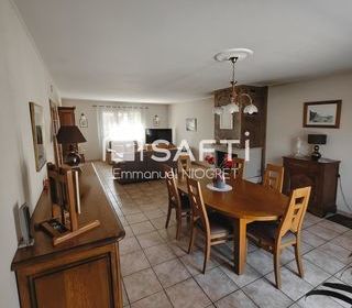  Maison � vendre 10 pi�ces 199 m�