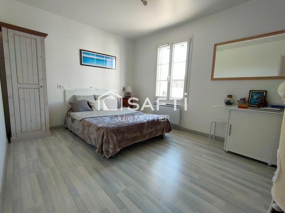 � vendre  Maison Le Bois-Plage-en-R� (17580)