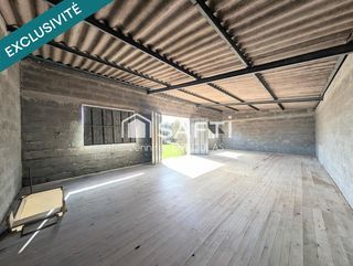  Immeuble � vendre 220 m�