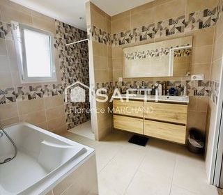  Maison � vendre 5 pi�ces 100 m�