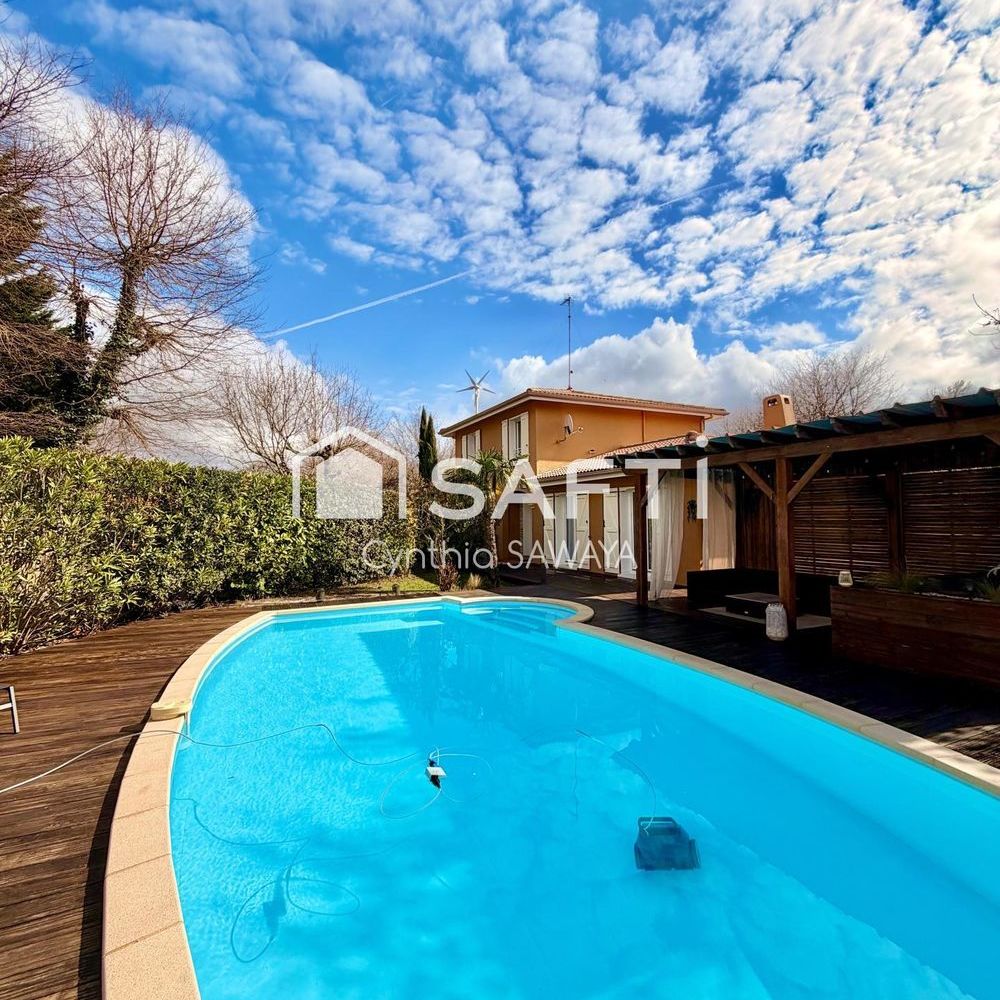 � vendre  Maison Gujan-Mestras (33470)