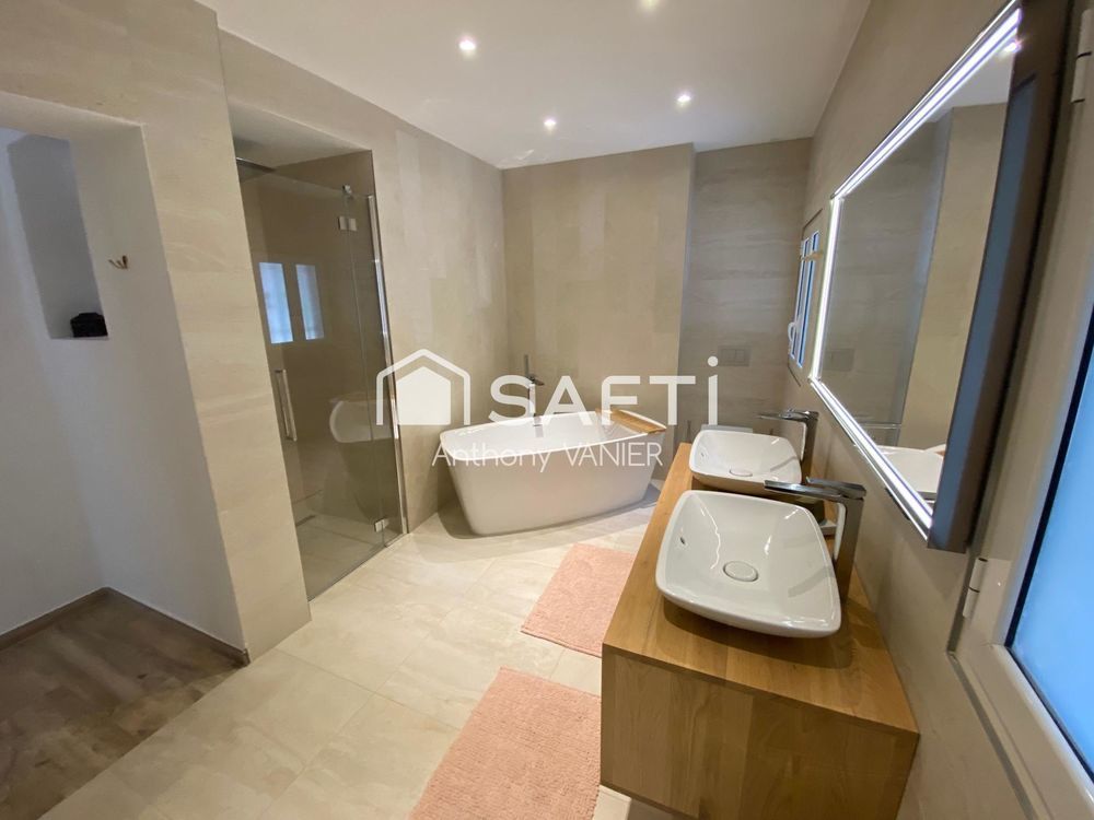 � vendre  Maison La Colle-sur-Loup (06480)