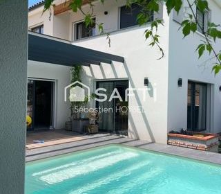  Maison � vendre 5 pi�ces 204 m�