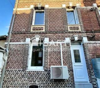  Immeuble � vendre 120 m�