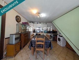  Immeuble � vendre 244 m�