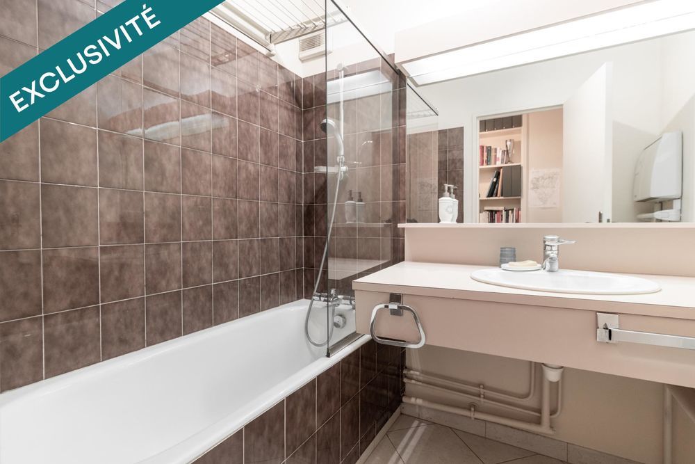 � vendre  Appartement Versailles (78000)