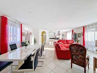  Maison � vendre 4 pi�ces 130 m�