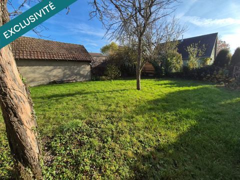   Charmante maison de village � r�nover, offrant un potentiel exceptionnel pour cr�er votre chez-vous id�al. Maison - 5 pi�ce(s) - 69 m�