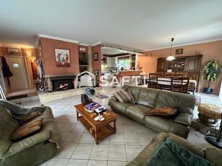  Maison � vendre 5 pi�ces 140 m�