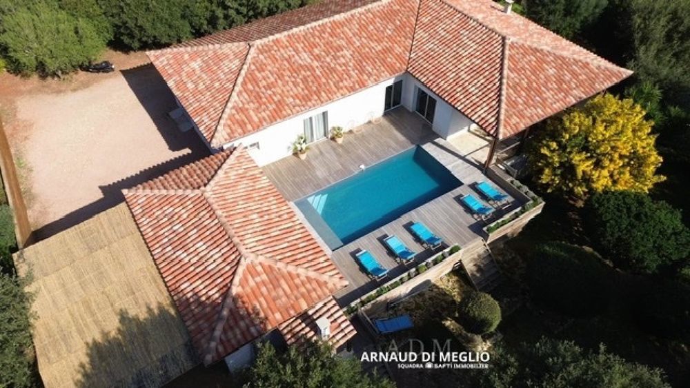 � vendre  Maison Bonifacio (20169)