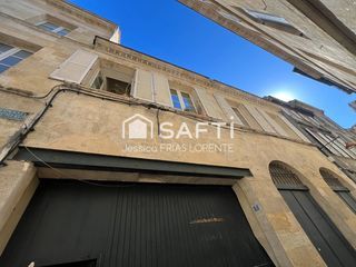  Immeuble � vendre 236 m�