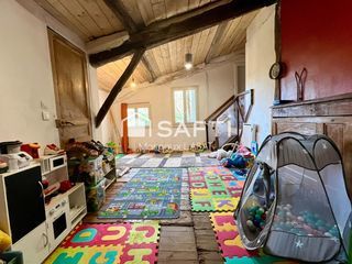  Maison � vendre 10 pi�ces 380 m�