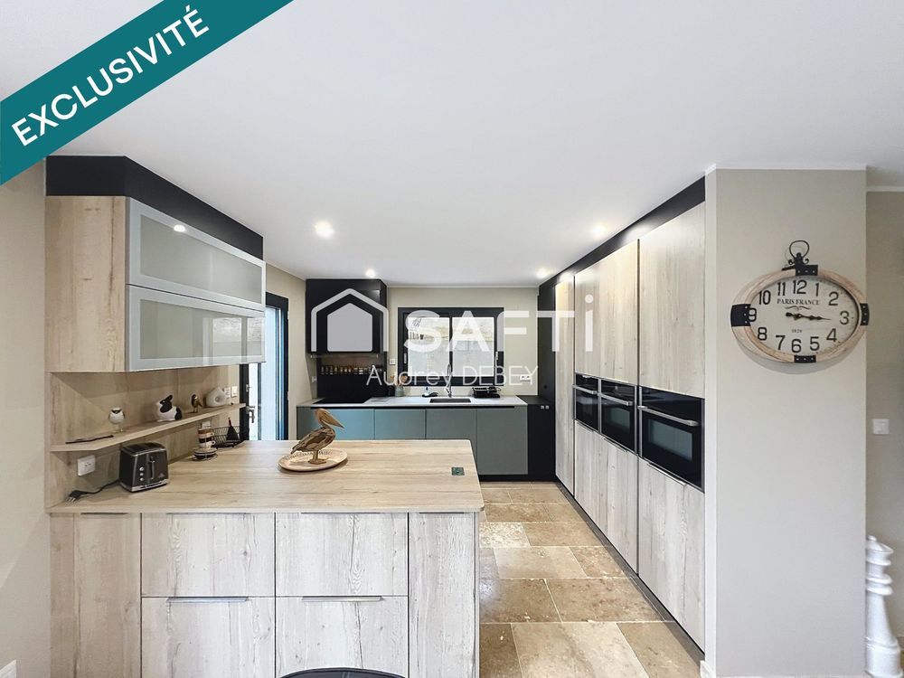 � vendre  Maison Sanary-sur-Mer (83110)