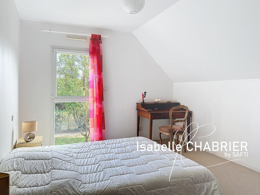� vendre  Maison La Chapelle-Saint-Laud (49140)