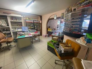  Immeuble � vendre 332 m�