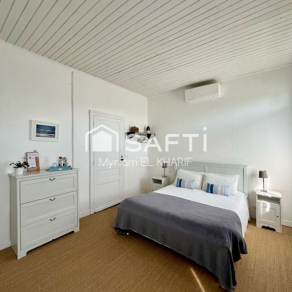 � vendre  Maison Gastes (40160)