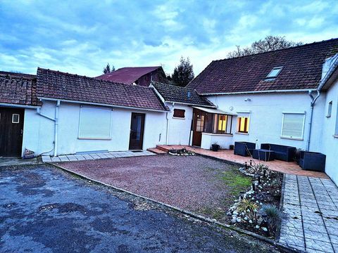   Maison semi plain-pied, v�randa, et double garage Maison - 5 pi�ce(s) - 111 m�
