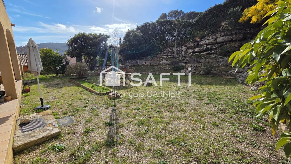 � vendre  Maison La Cadi�re-d'Azur (83740)