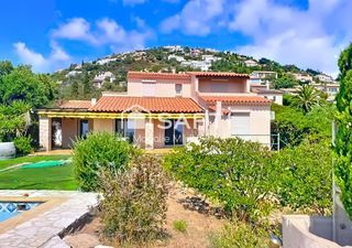  Maison � vendre 5 pi�ces 130 m�