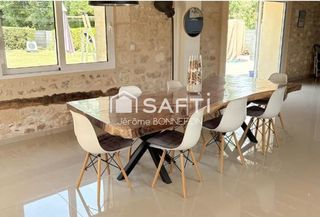  Maison � vendre 6 pi�ces 209 m�