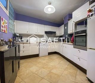  Maison � vendre 11 pi�ces 330 m�