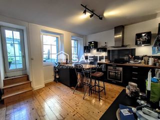  Maison � vendre 10 pi�ces 235 m�