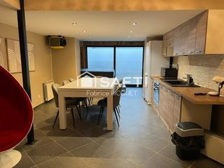  Immeuble � vendre 428 m�