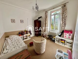  Maison � vendre 7 pi�ces 195 m�