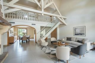  Maison � vendre 8 pi�ces 200 m�