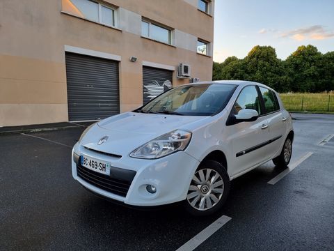 Renault Clio III 1.5DCI 70CH ECO2 2010 occasion Blois 41000
