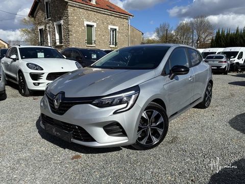 Renault Clio 2023 occasion LES ESSARTS LE ROI 78690
