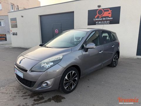 Renault Grand scenic IV 1.5 DCI 110 EXPRESSION 2011 occasion ANDREZIEUX-BOUTHEON 42160