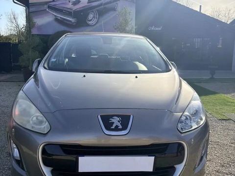 Peugeot 308 GENERATION-I 1.6 HDI 110 CONFORT PACK BMP BVA 2012 occasion Galluis 78490