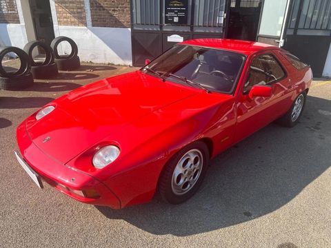 Porsche 928 PREMIERE GENERATION 1977 occasion AUBERGENVILLE 78410