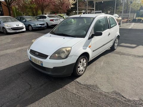 Ford Fiesta 1.4 TDCI 70 AMBIENTE 2007 occasion Croissy-Beaubourg 77183