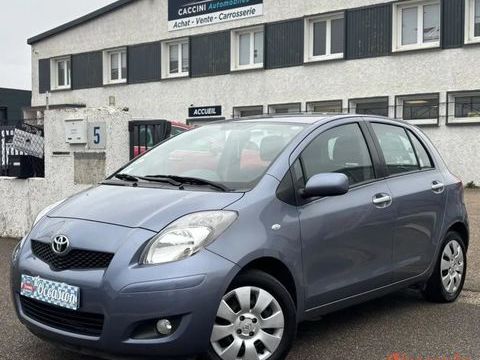 Toyota Yaris 1.3 VVTI 100 IN 2010 occasion CHASSIEU 69680