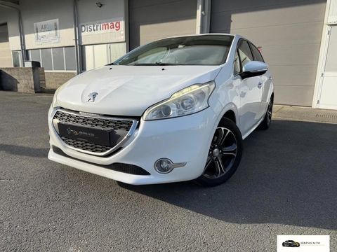 Peugeot 208 GENERATION-I 1.2 VTI 80 ALLURE 2013 occasion Le Haillan 33185