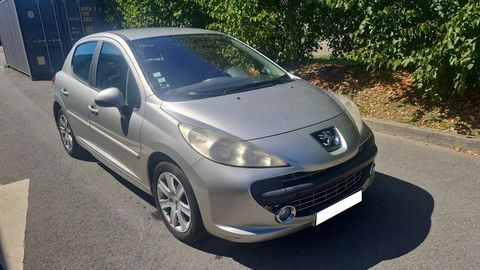 Peugeot 207 2006 occasion Coigni&egrave;res 78310