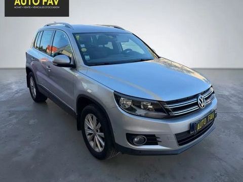 Volkswagen Tiguan 2.0 TDI 140 BLUEMOTION SPORT LINE 4MOTION DSG BVA 2011 occasion VITROLLES 13127