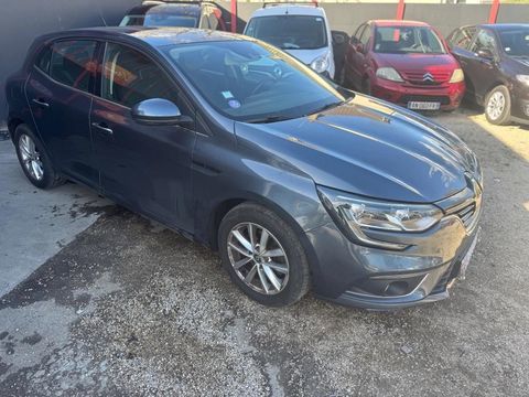 Renault M&eacute;gane 1.2 TCE 130 ENERGY ZEN 2016 occasion Fleury-les-Aubrais 45400