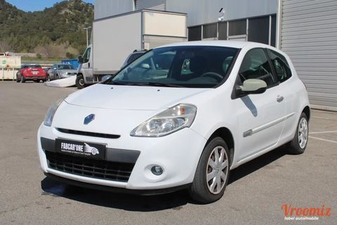 Renault Clio PH2 - 1.2 16V 75CV COLLECTION ZEN - 1 &egrave;re Main - Garantie 12 2013 occasion Peyrolles-en-Provence 13860