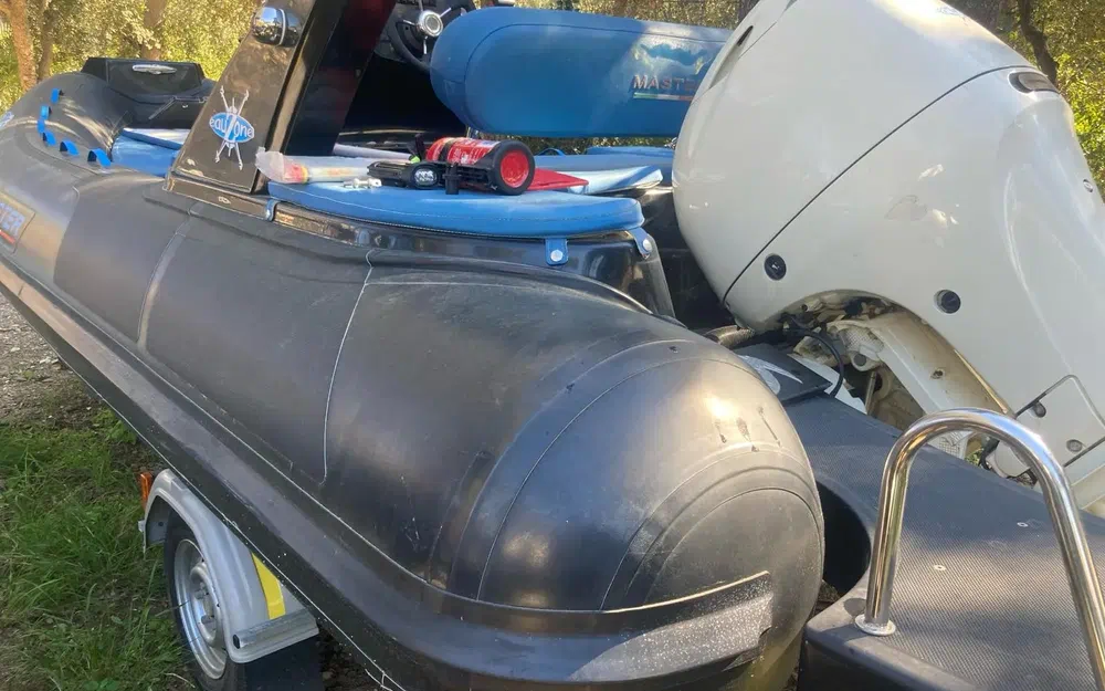 Bateaux &agrave; moteur Pneumatique - Semi-rigide 2020 occasion Fr&eacute;jus 83600
